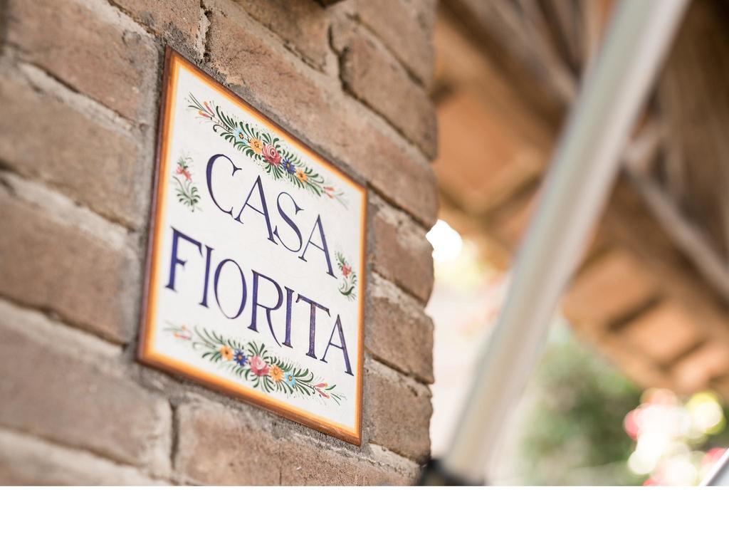 Casa Fiorita Bed and Breakfast Sant'Enea Eksteriør billede