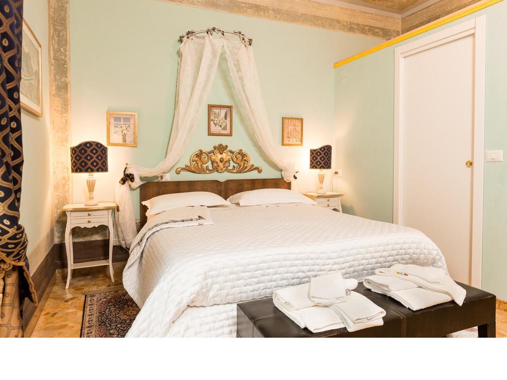 Casa Fiorita Bed and Breakfast Sant'Enea Eksteriør billede
